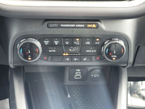 Used 2023 Ford Bronco Sport Outer Banks w/ Tech Package AWD/4WD image 19