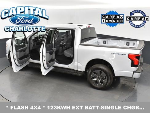 Used 2025 Ford F150 Lightning Flash image 34