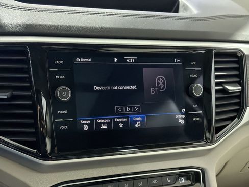 Used 2023 Volkswagen Atlas SE w/ Panoramic Sunroof Package AWD/4WD image 36