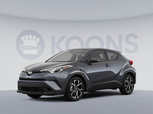 Used 2019 Toyota C-HR XLE FWD image 1