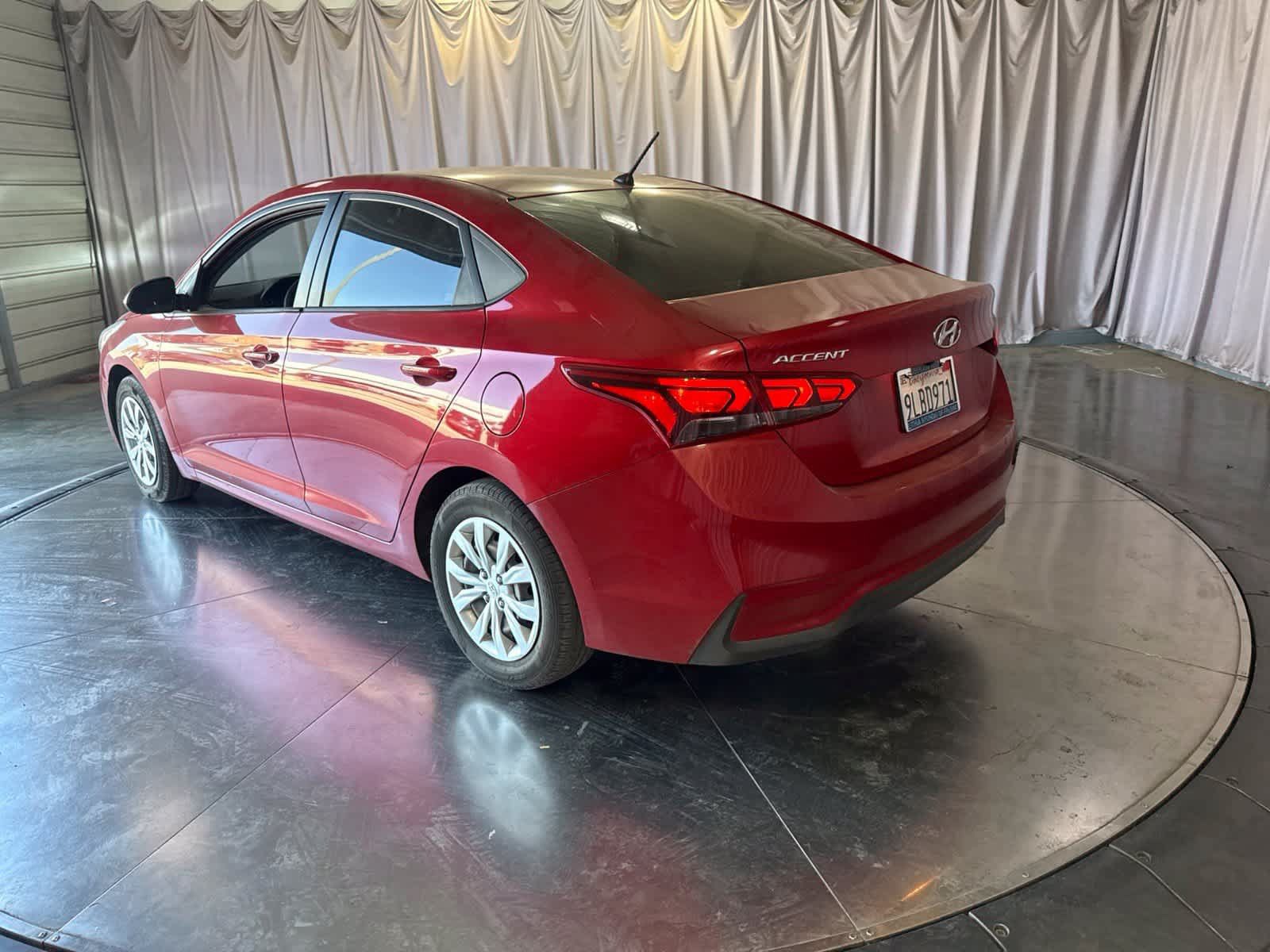 Used 2021 Hyundai Accent SE FWD image 7