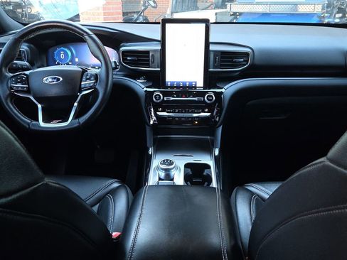 Used 2021 Ford Explorer ST w/ Equipment Group 401A image 10