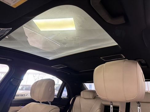 Used 2015 Mercedes-Benz S 550 Sedan image 29