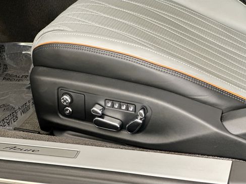 Certified 2024 Bentley Continental GT Azure image 21