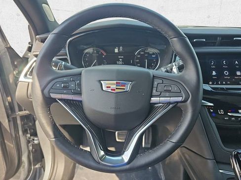 Used 2025 Cadillac XT6 Sport w/ LPO, Floor Liner Package image 19