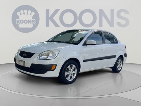 Used 2009 Kia Rio LX FWD image 1