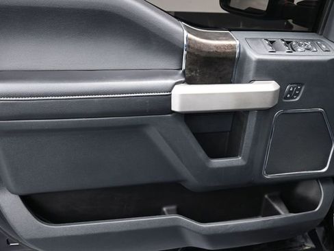 Used 2022 Ford F250 Lariat w/ Tremor Off-Road Package image 27