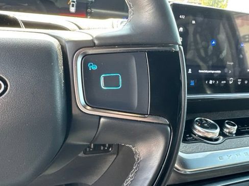 Used 2025 Ford Expedition Tremor AWD/4WD image 27
