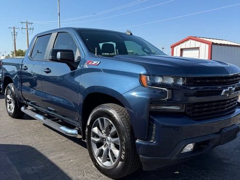 Used 2019 Chevrolet Silverado 1500 RST AWD/4WD image 1