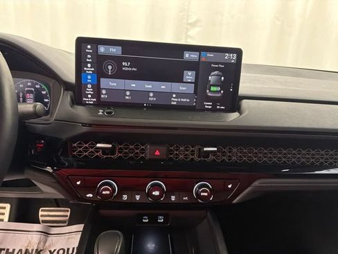Used 2025 Honda Accord Sport image 19