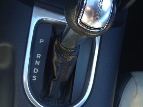 Used 2022 Ford Mustang Premium image 22