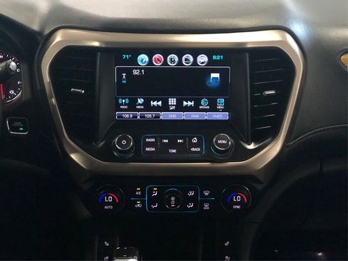 Used 2017 GMC Acadia Denali FWD image 13