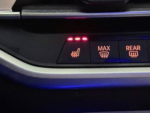 Used 2019 BMW X7 xDrive50i AWD/4WD image 37