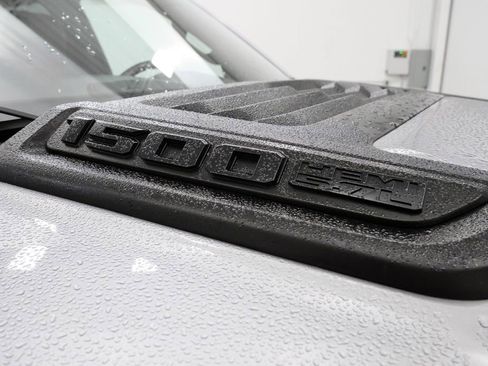 Used 2019 RAM 1500 Rebel w/ Level 2 Equipment Group AWD/4WD image 10