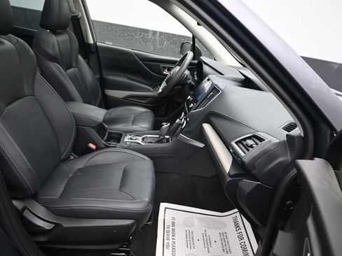 Used 2023 Subaru Forester Limited image 9