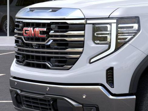 New 2026 GMC Sierra 1500 SLT w/ SLT Premium Plus Package AWD/4WD image 37