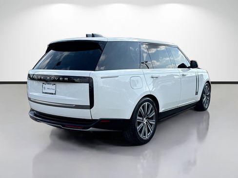 Used 2025 Land Rover Range Rover Long Wheelbase Autobiography AWD/4WD image 3