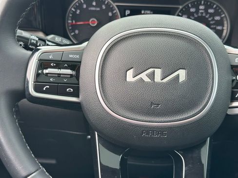 Used 2023 Kia Sorento X-Line EX image 22