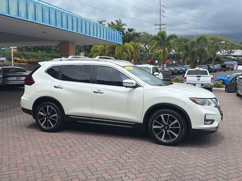 Used 2020 Nissan Rogue SL FWD image 6