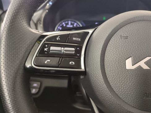 Used 2022 Kia Seltos SX w/ Sunroof Package image 32