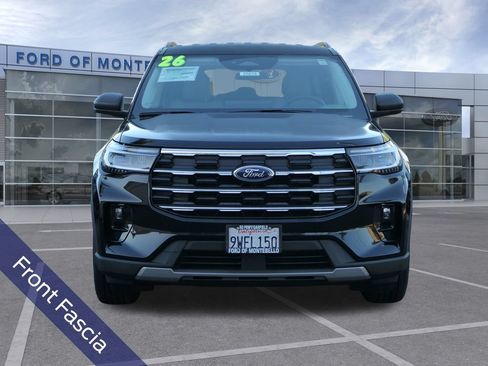 Used 2026 Ford Explorer Active w/ Active Comfort Package RWD image 9