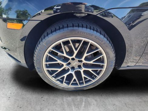 Used 2020 Porsche Macan AWD/4WD image 14
