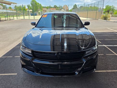 Used 2015 Dodge Charger SXT RWD image 8
