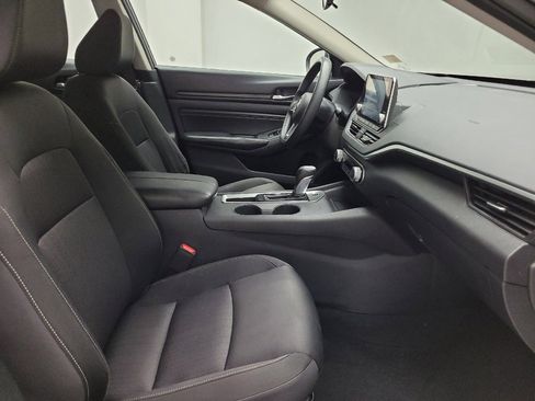 Used 2019 Nissan Altima 2.5 S FWD image 21