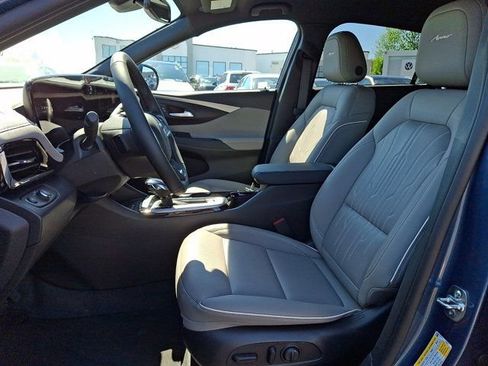 Used 2026 Buick Envista Avenir FWD image 17