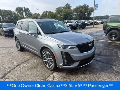 Used 2024 Cadillac XT6 Sport w/ LPO, Floor Liner Package AWD/4WD image 2