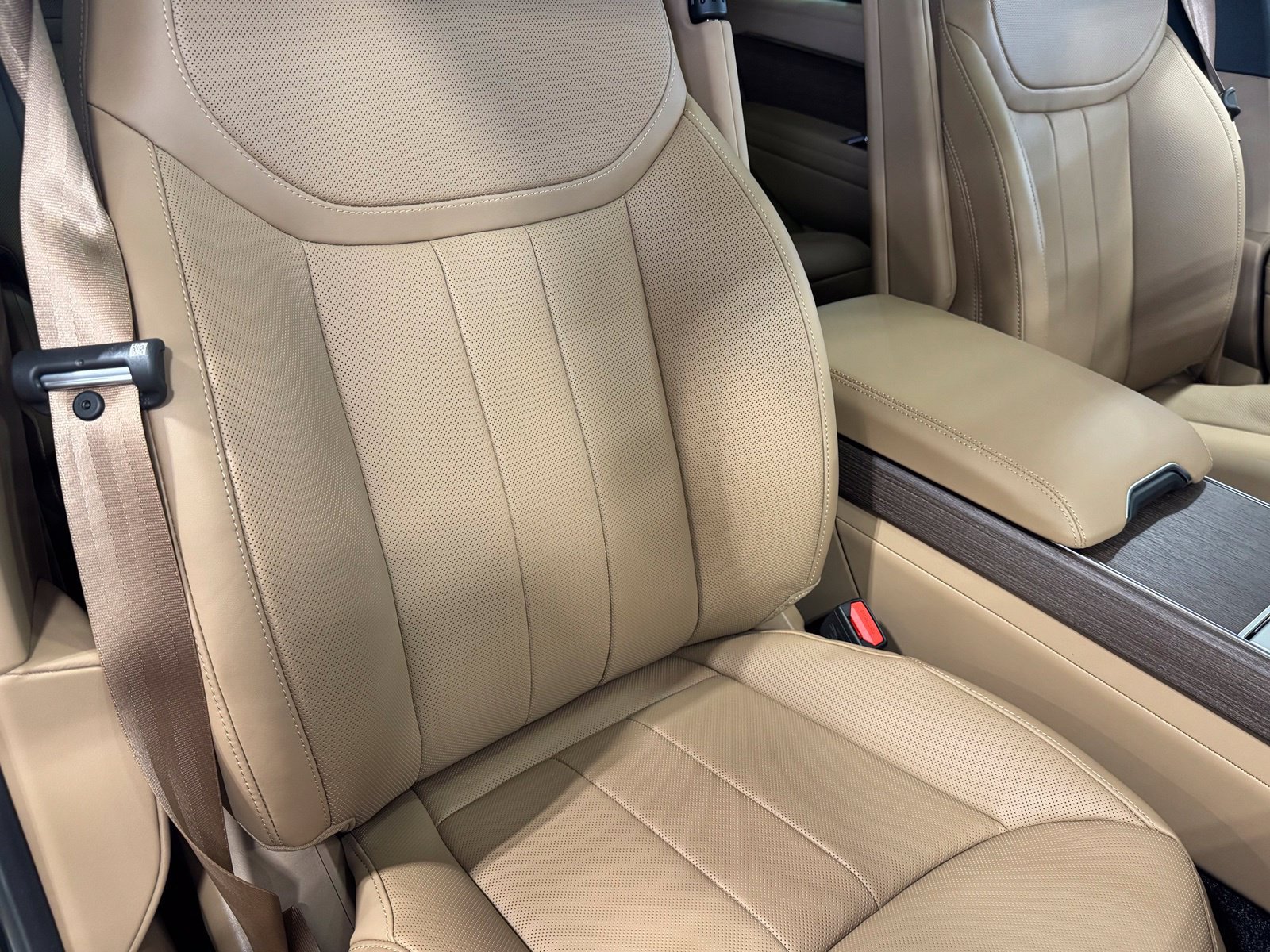 New 2026 Land Rover Range Rover SE AWD/4WD image 53