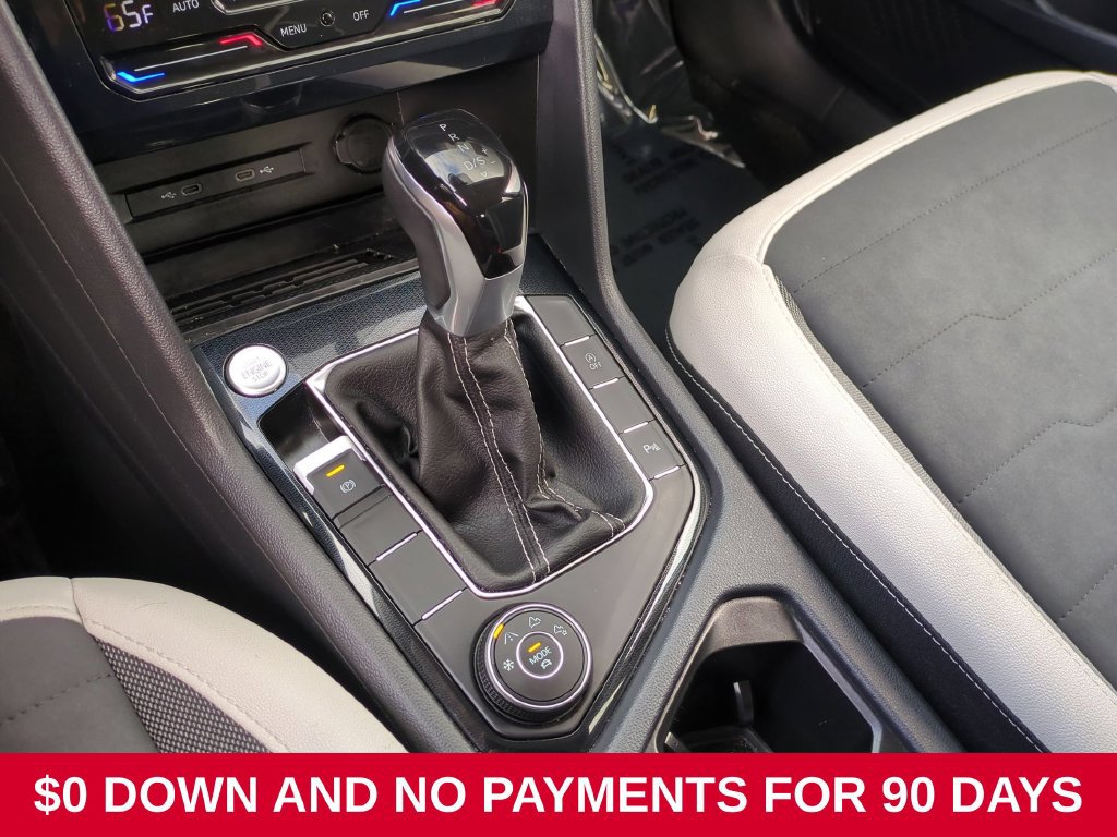 Used 2025 Volkswagen Taos SE AWD/4WD image 19