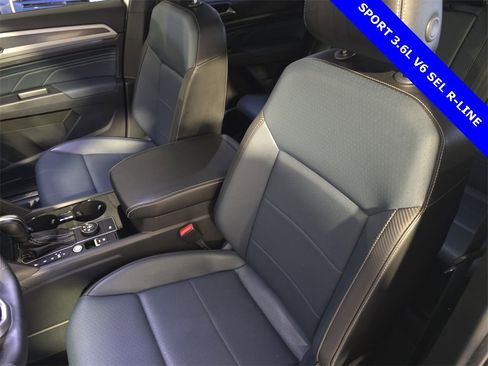 Used 2021 Volkswagen Atlas Cross Sport SEL R-Line image 11