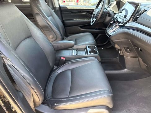 Used 2023 Honda Odyssey Touring image 10