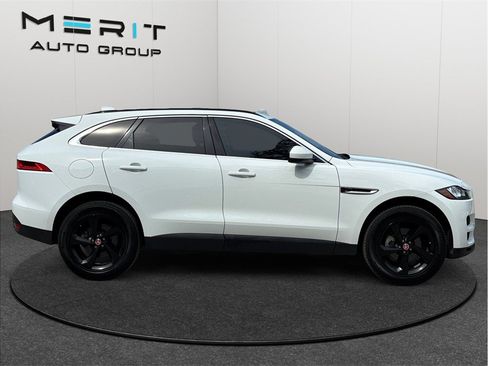 Used 2019 Jaguar F-PACE Premium AWD/4WD image 10