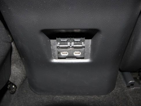 Used 2024 Toyota RAV4 XLE image 28