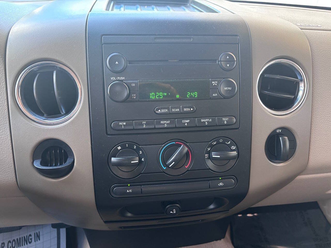 Used 2004 Ford F150 XL RWD image 24