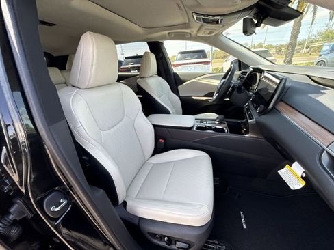 New 2026 Lexus RX 350 Premium Plus image 16
