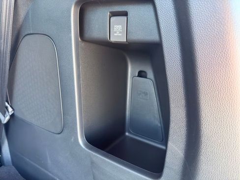 Used 2025 Honda Odyssey Touring image 25