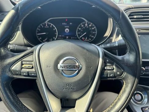 Used 2017 Nissan Maxima Platinum FWD image 20