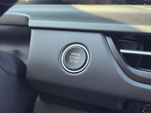 New 2026 Kia Seltos SX w/ SX Sunroof Package image 37