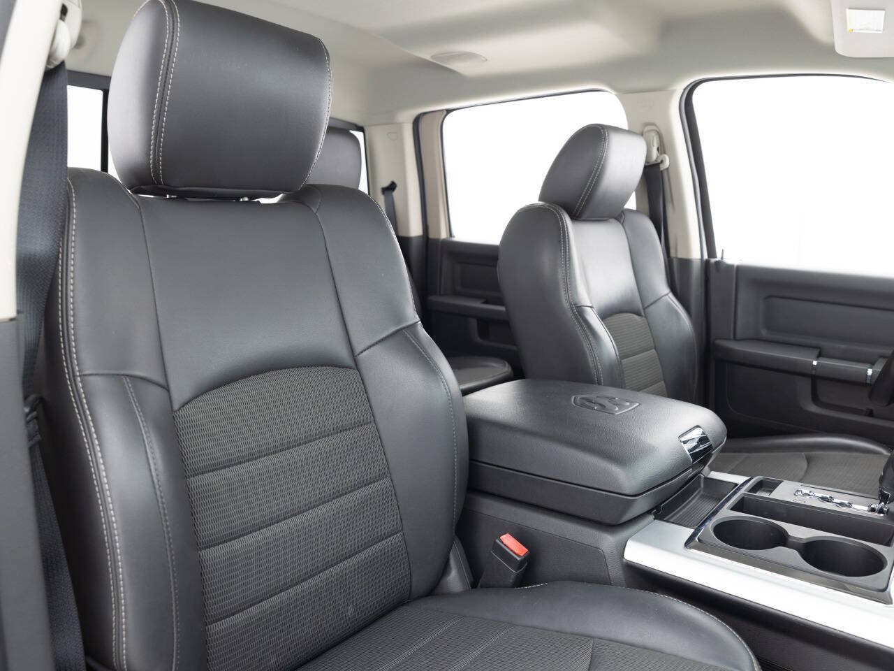 Used 2011 RAM 1500 Sport w/ Sport Premium Group AWD/4WD image 30