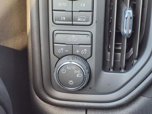 New 2026 Chevrolet Silverado 1500 W/T image 9