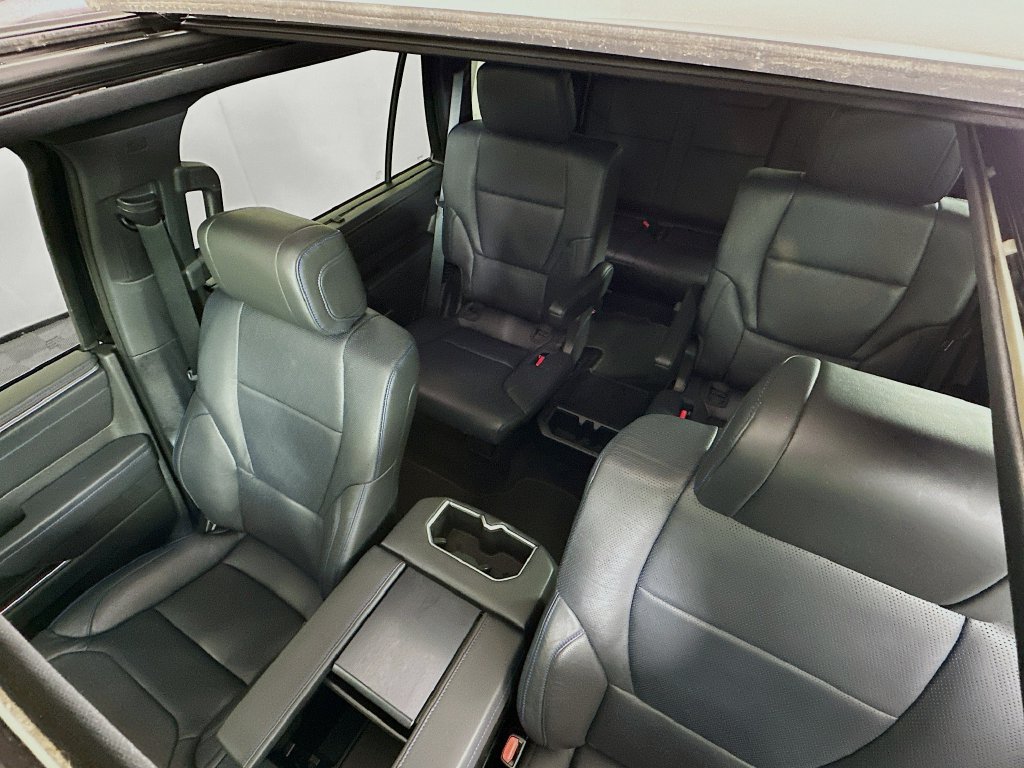Certified 2024 Toyota Sequoia Platinum AWD/4WD image 22