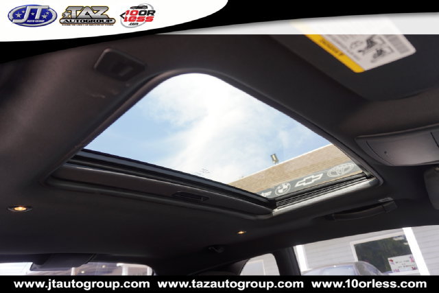 Used 2019 Dodge Challenger R/T Scat Pack RWD image 12