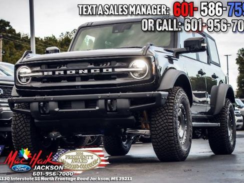 New 2025 Ford Bronco Outer Banks w/ Sasquatch Package image 4