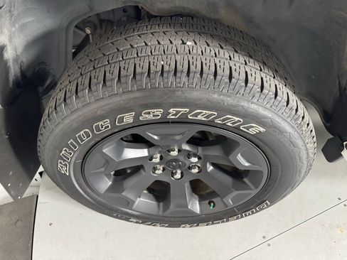 Used 2025 RAM 1500 Big Horn AWD/4WD image 11