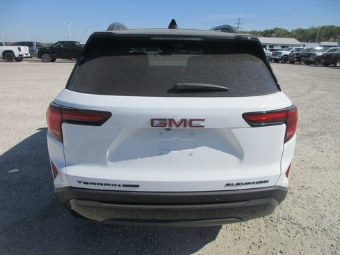 New 2026 GMC Terrain Elevation image 5