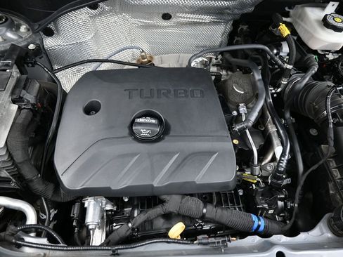 Used 2022 Buick Encore GX Preferred w/ Sport Touring Package AWD/4WD image 16