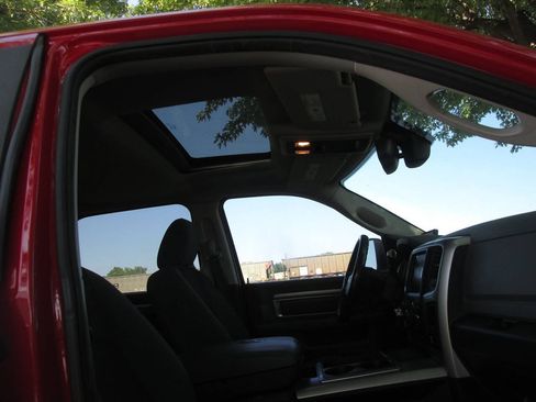Used 2015 RAM 2500 Big Horn AWD/4WD image 31